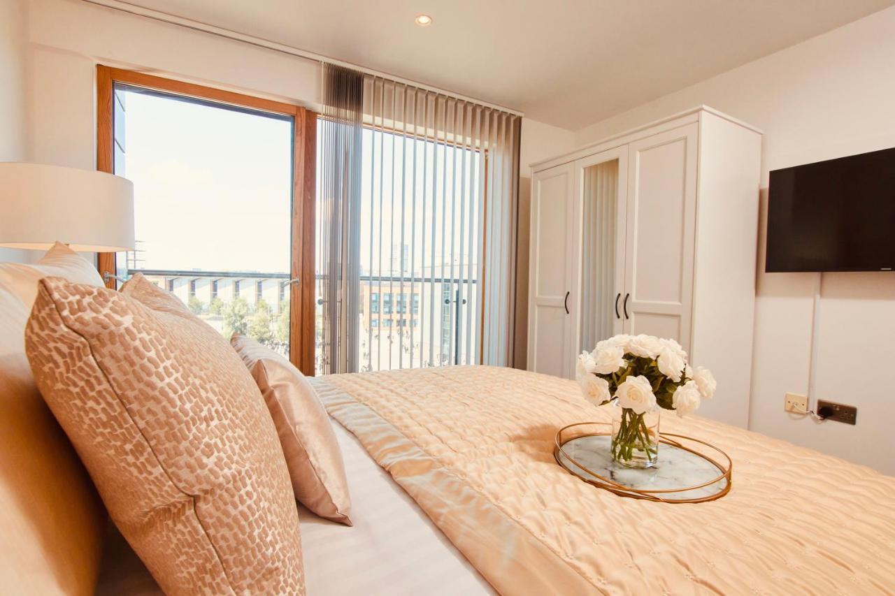 King Deluxe City Apt Large Balcony& Free Parking! Leeds  Bagian luar foto