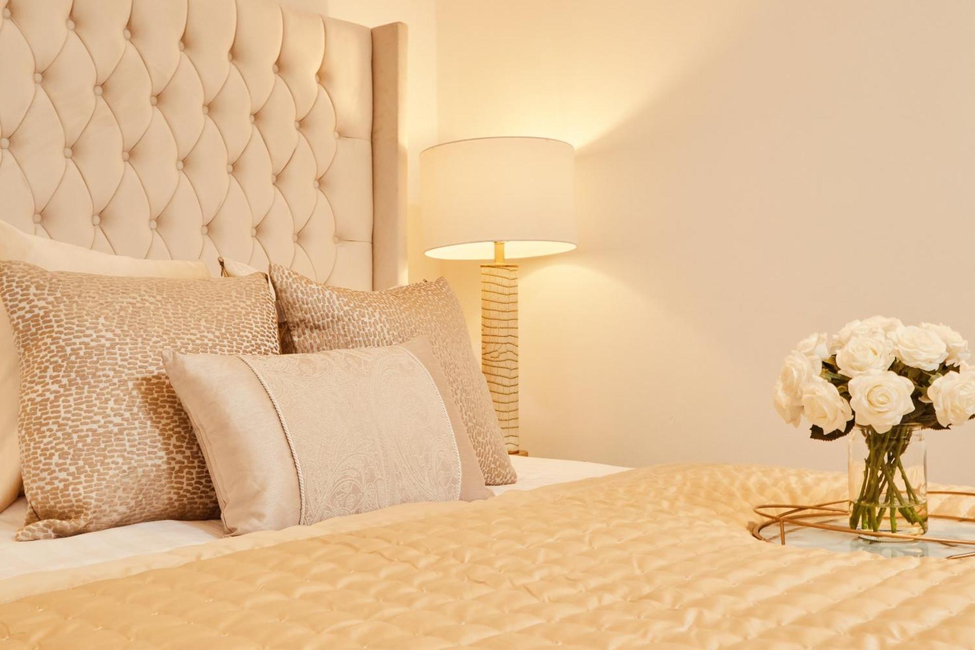 King Deluxe City Apt Large Balcony& Free Parking! Leeds  Bagian luar foto