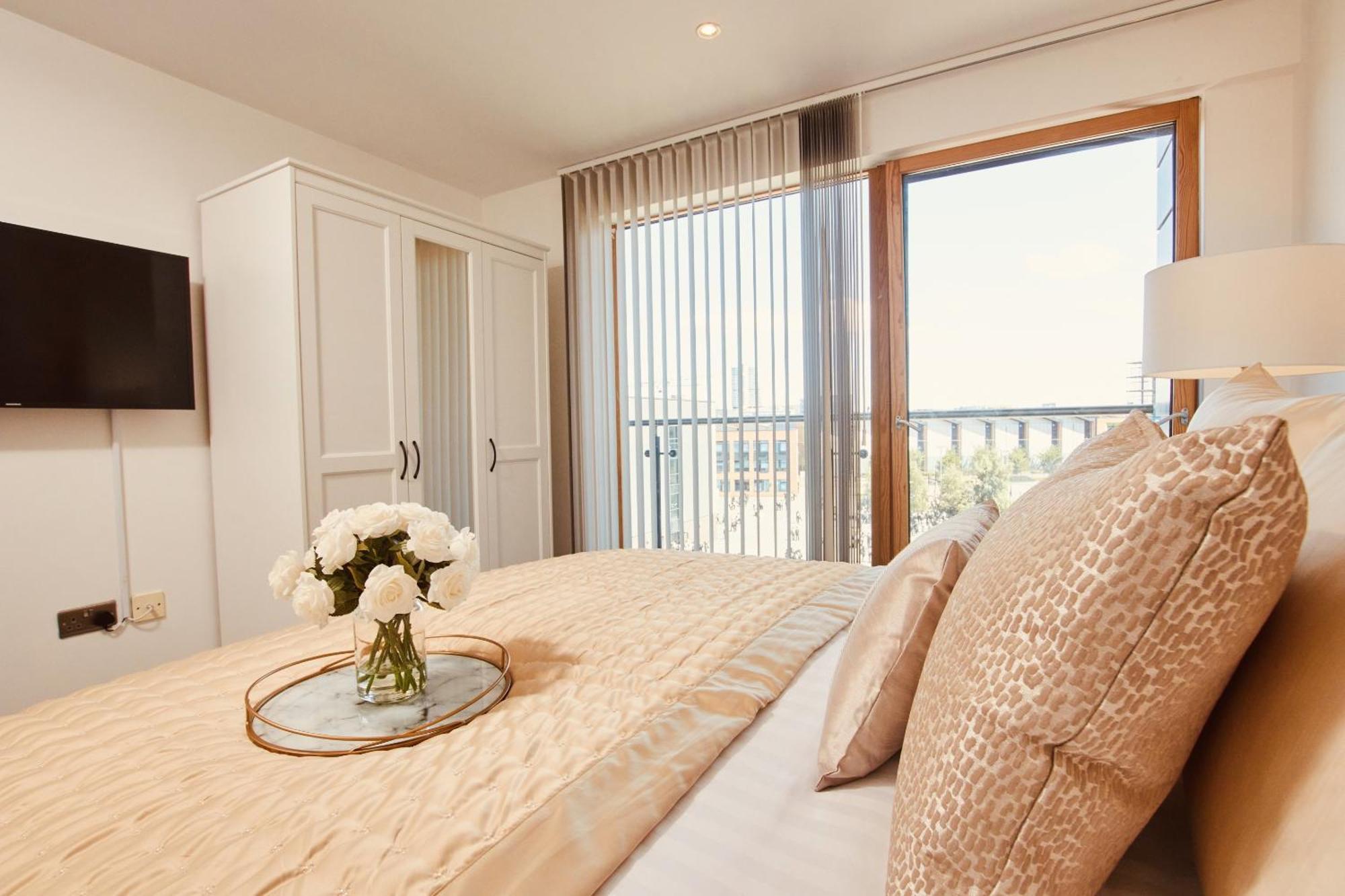 King Deluxe City Apt Large Balcony& Free Parking! Leeds  Bagian luar foto